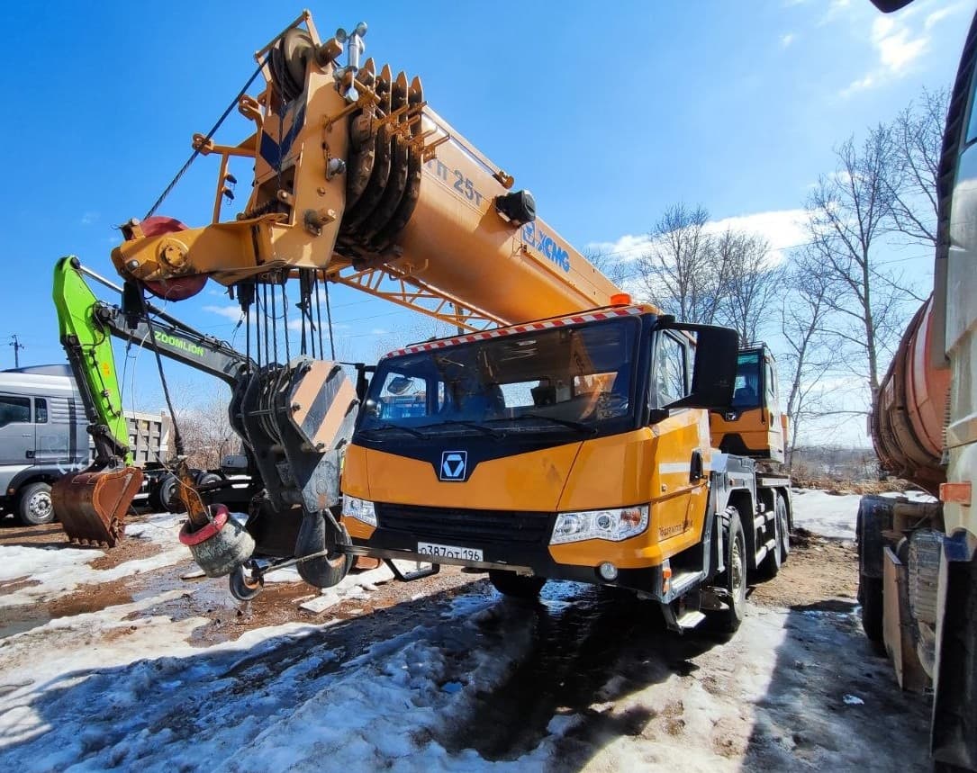Xcmg XCT25 6x4 Автокран - 1