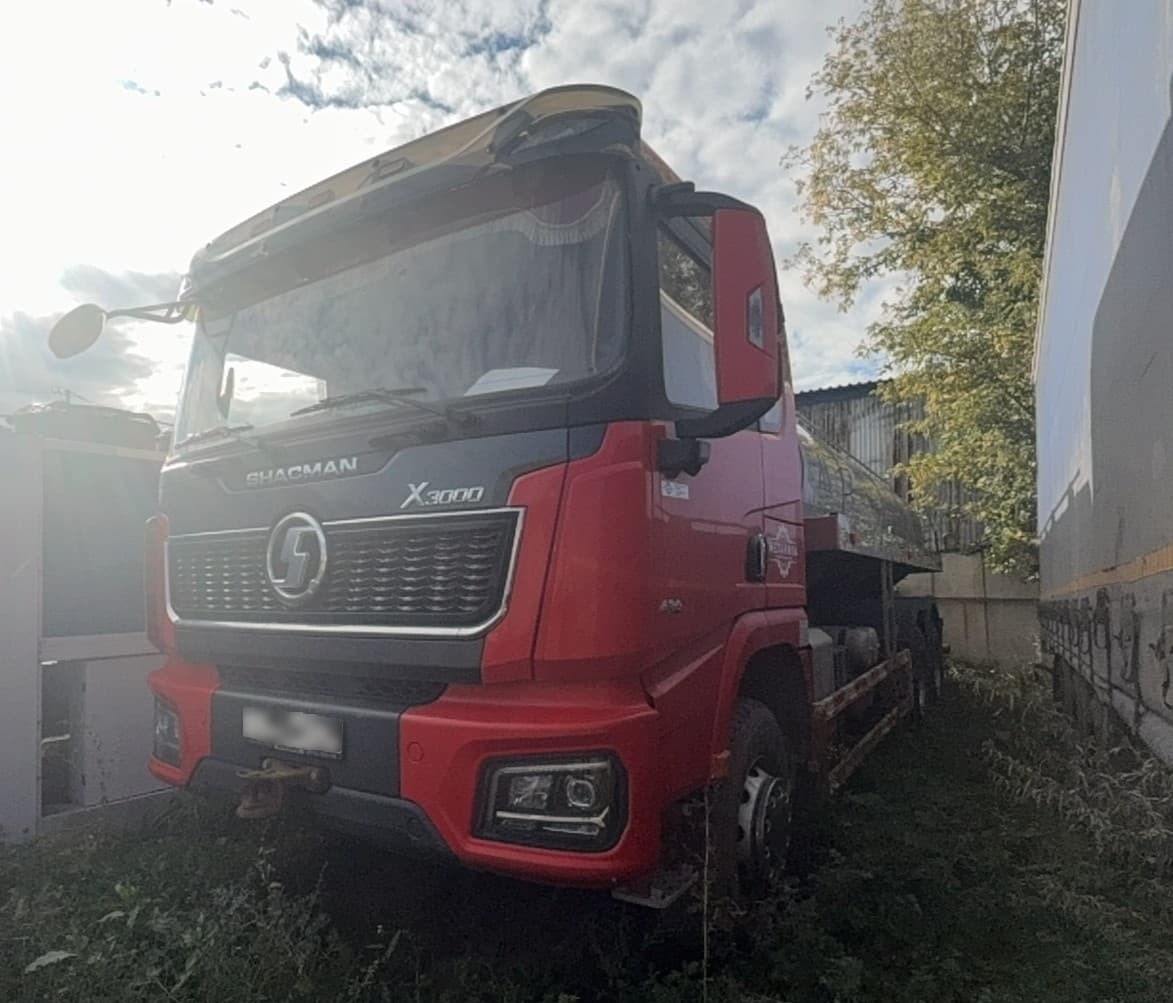 Наби SH* на шасси Shacman SX3258 6x4 Автоцистерна пищевая - 1