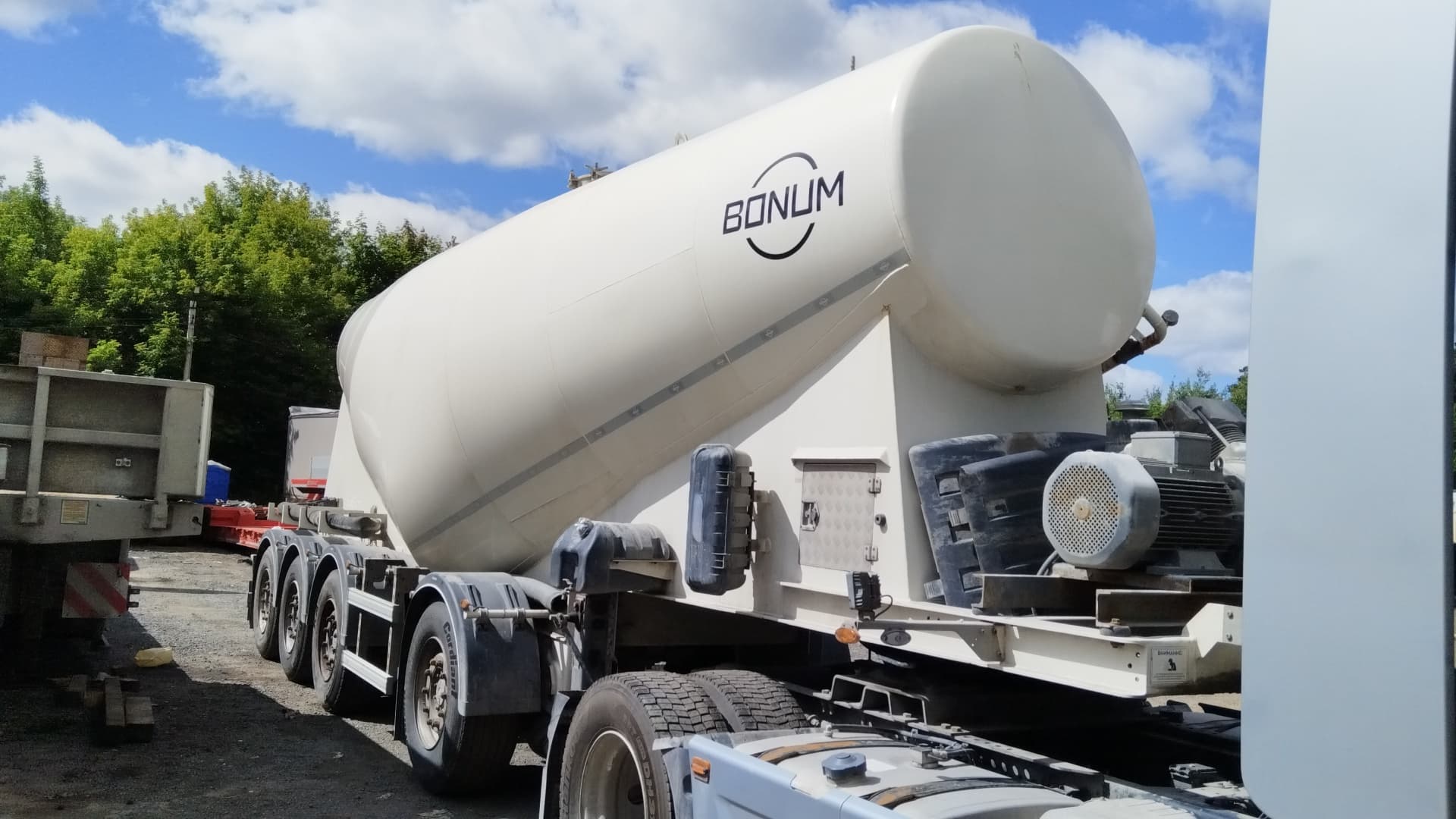 Bonum 914231 Полуприцеп цистерна для сыпучих грузов - 2
