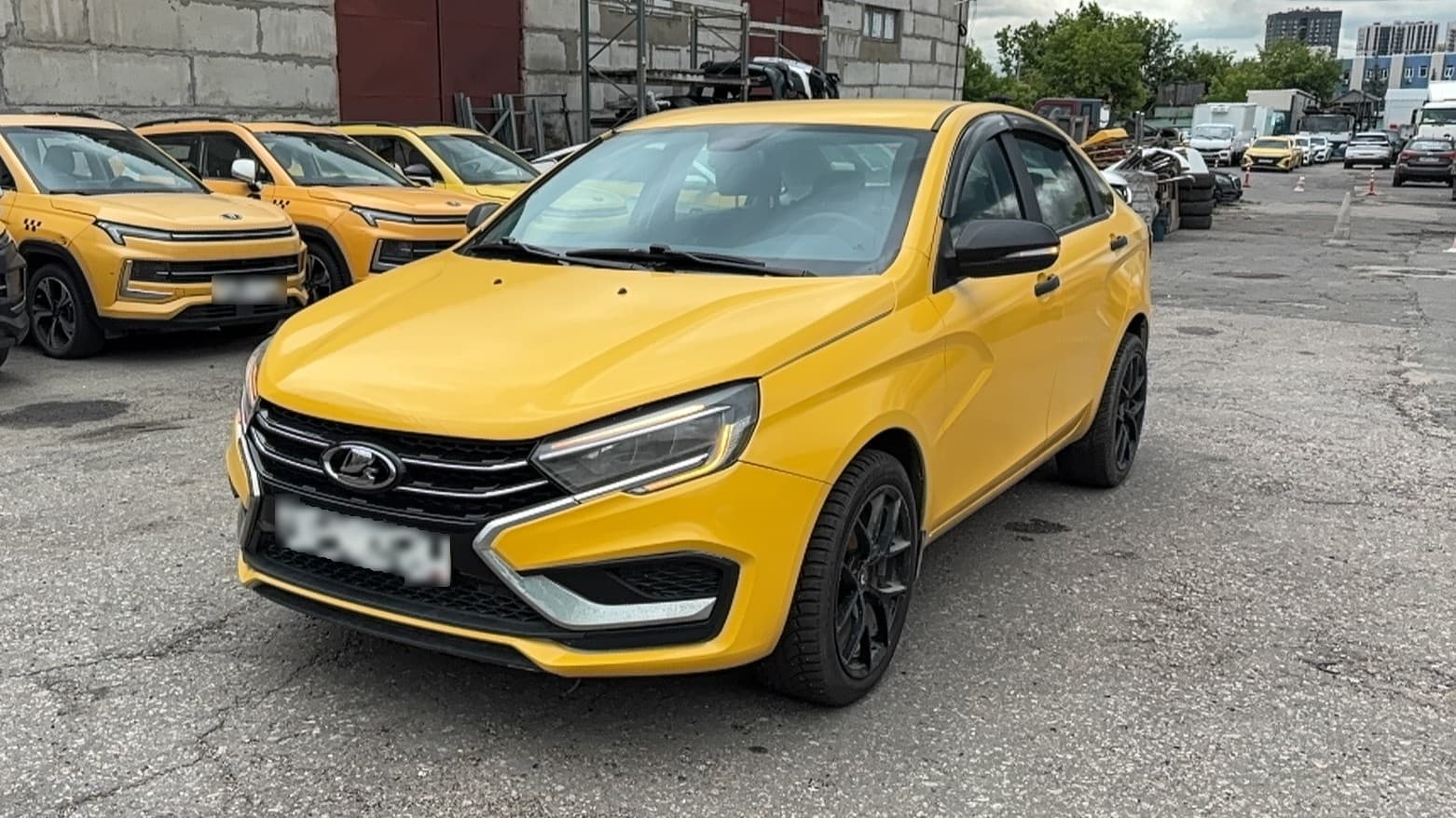 Lada Vesta седан - 1