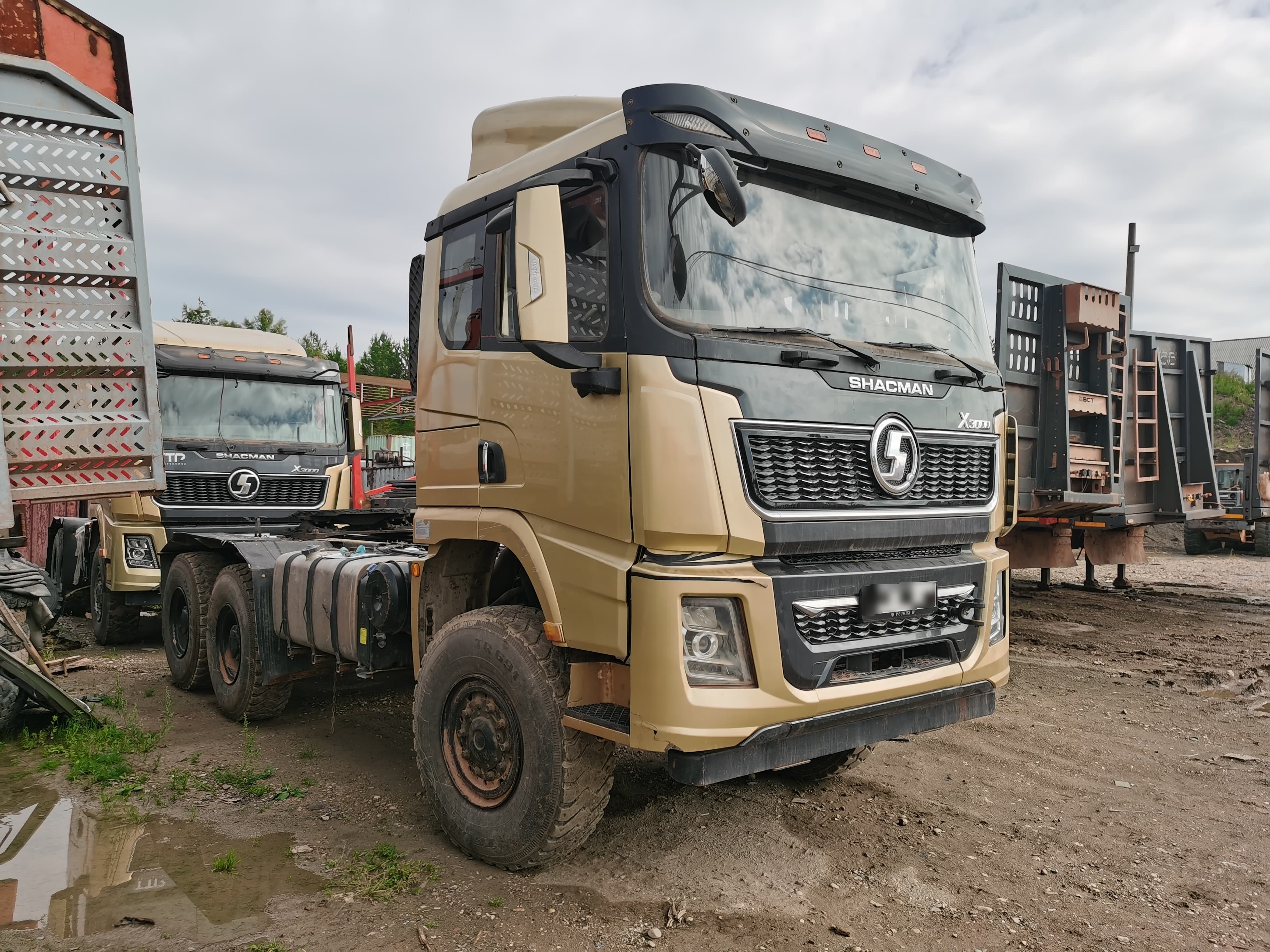 Shacman (Shaanxi) SX* 6x6 Седельный тягач - 2