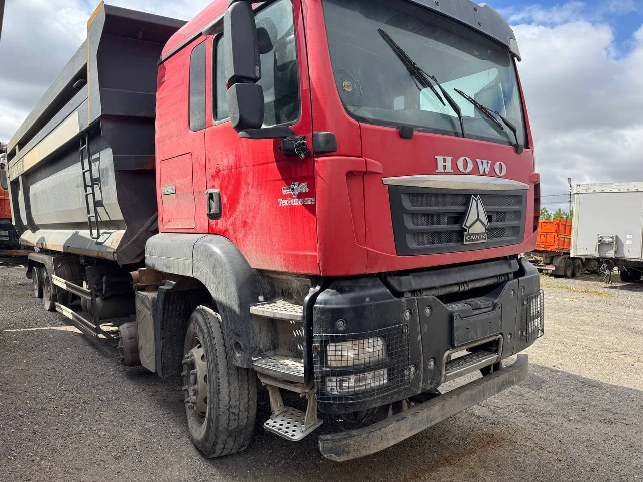 Howo T5G 8x4 Самосвал - 2