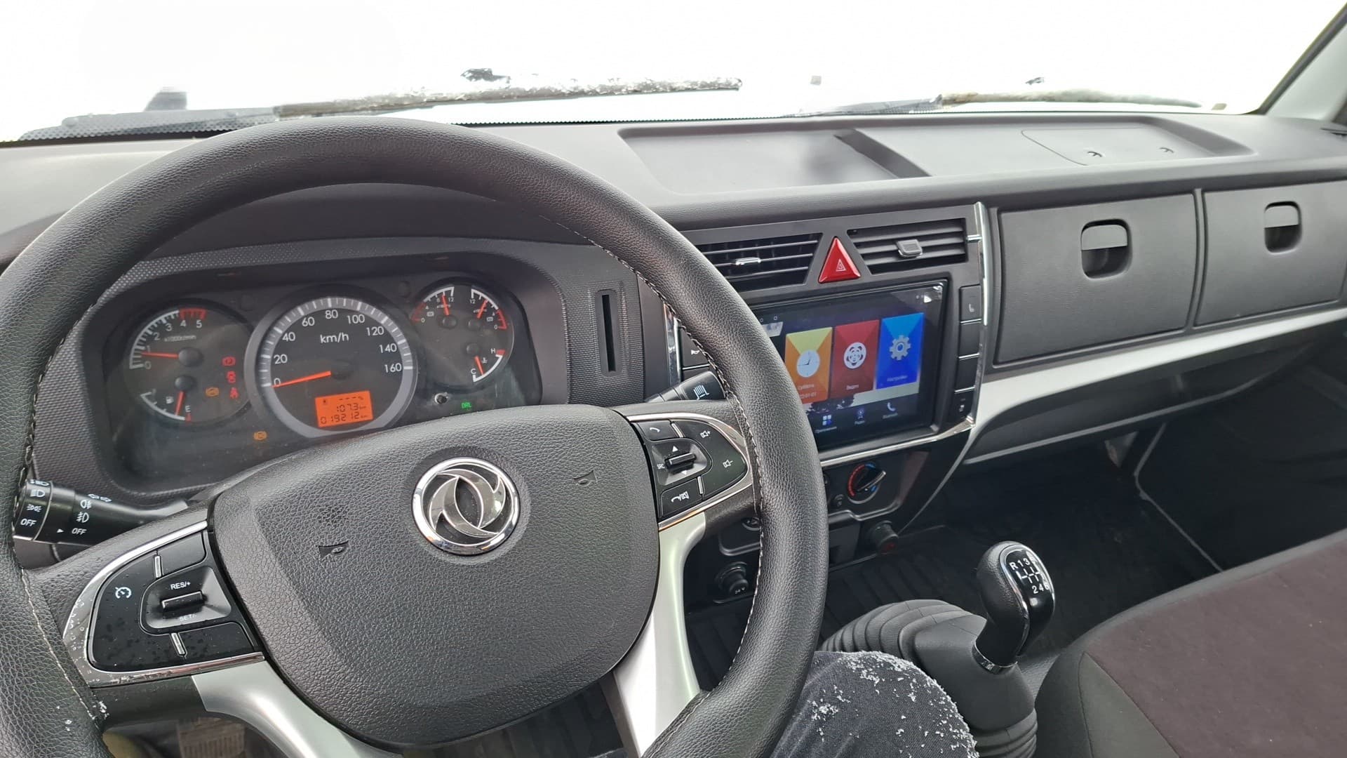 Рускомтранс DFA* на шасси Dongfeng C80 4x2 Бортовой с КМУ - 4