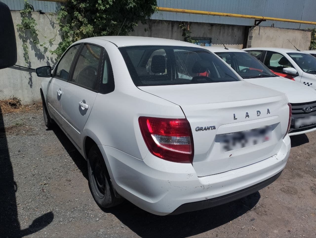 Lada Granta седан - 4