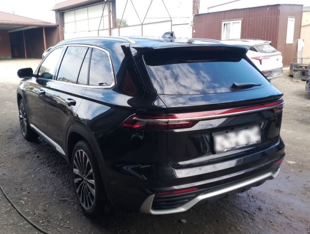 Geely Monjaro - 4