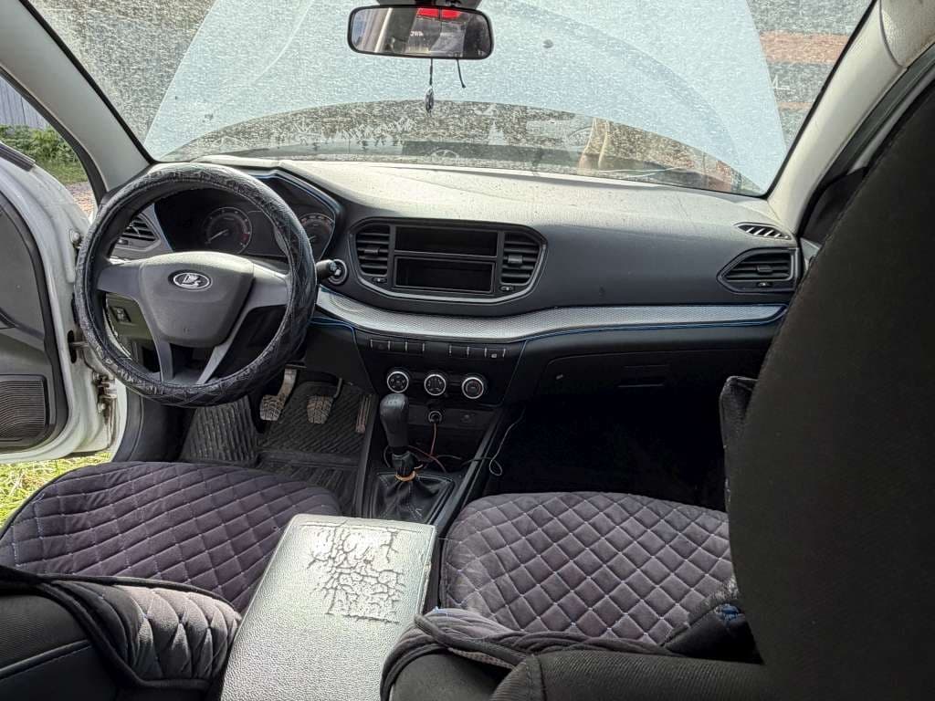 Lada Vesta седан - 5