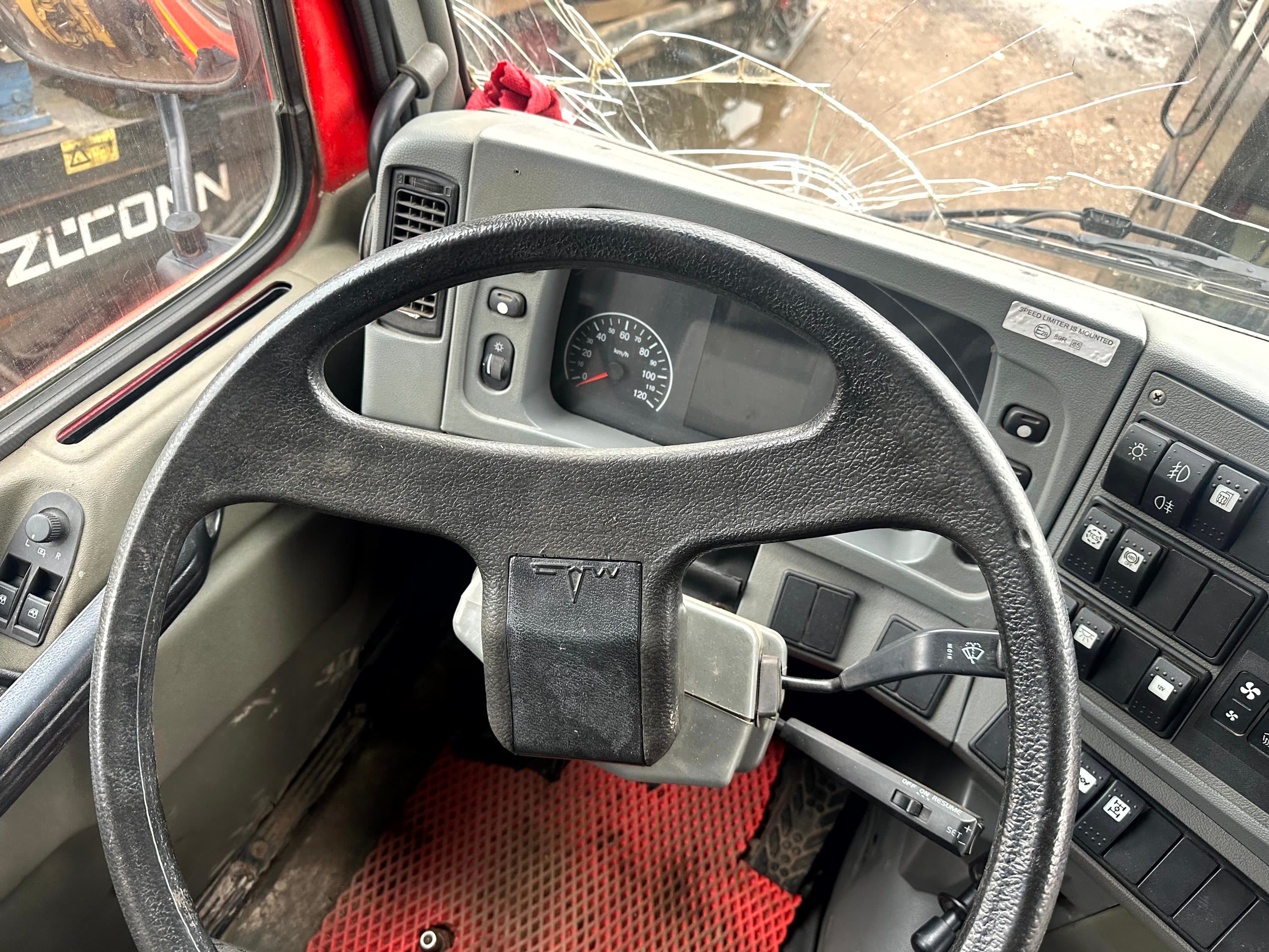 МАЗ 6501 6x4 Самосвал - 5