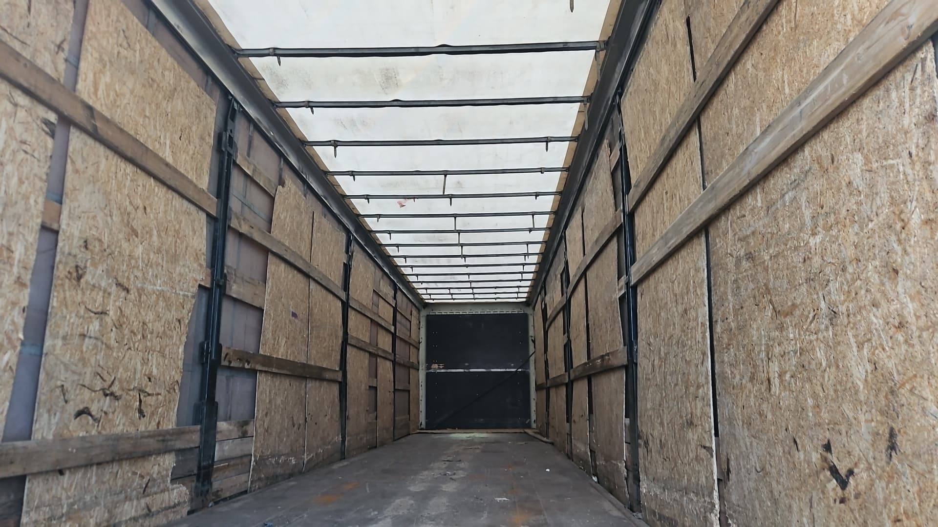 Туймазинский Завод Автобетоновозов 5885* Полуприцеп шторный - 5