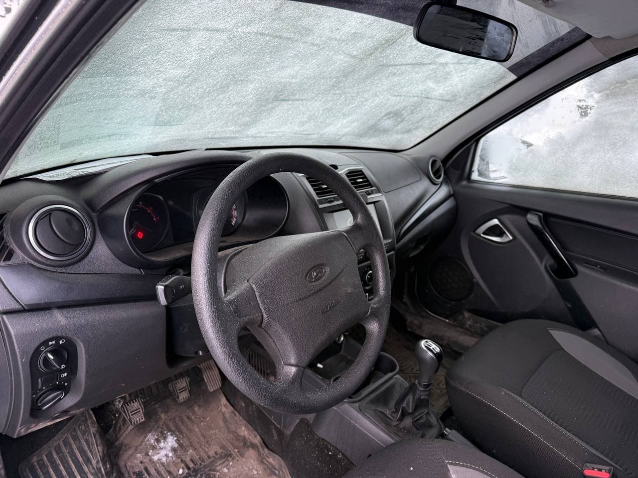 Lada Granta седан - 5