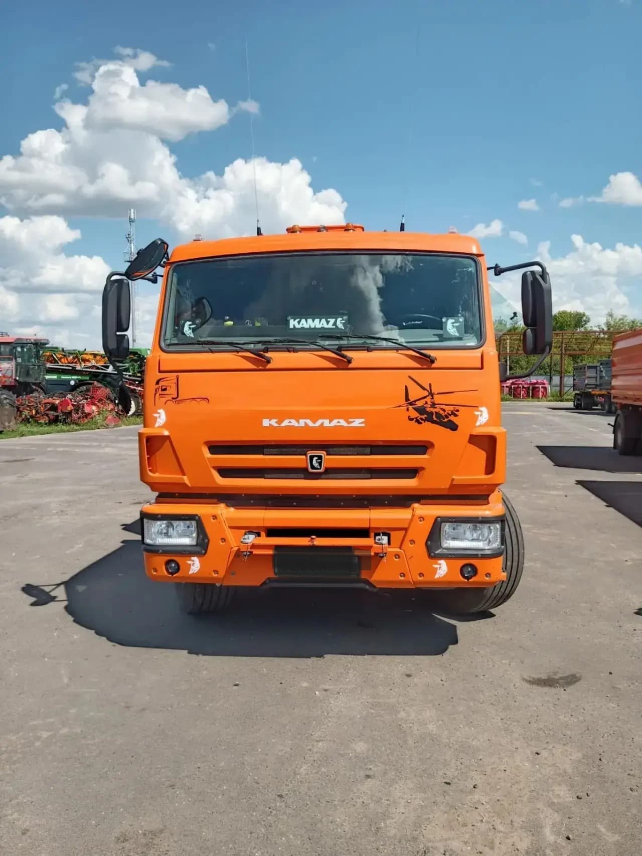 Спецавтокам 6890* на шасси Камаз 65115 6x4 Зерновоз - 5