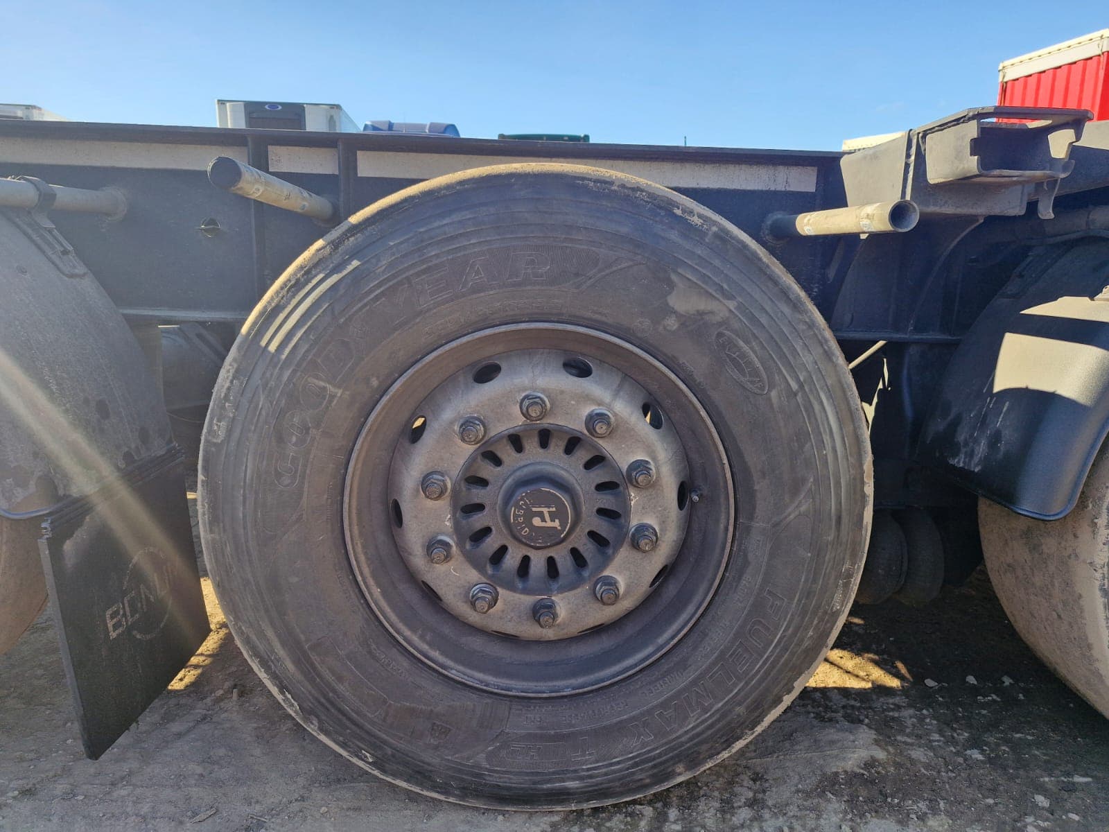 Bonum 9142* Полуприцеп Контейнеровоз 4 оси - 5