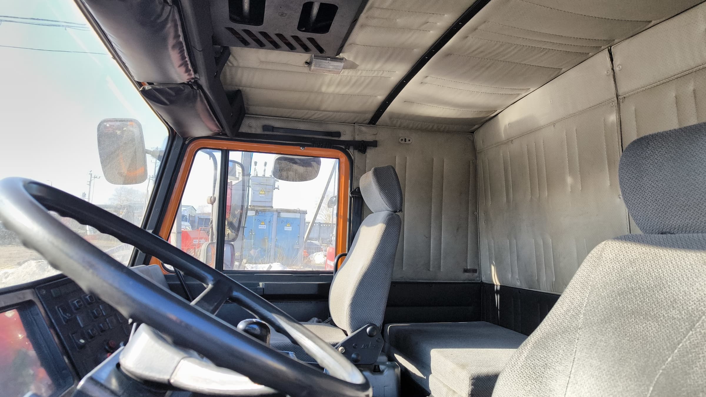 Купава 6731* на шасси МАЗ 5516Х5 6x4 Самосвал - 5