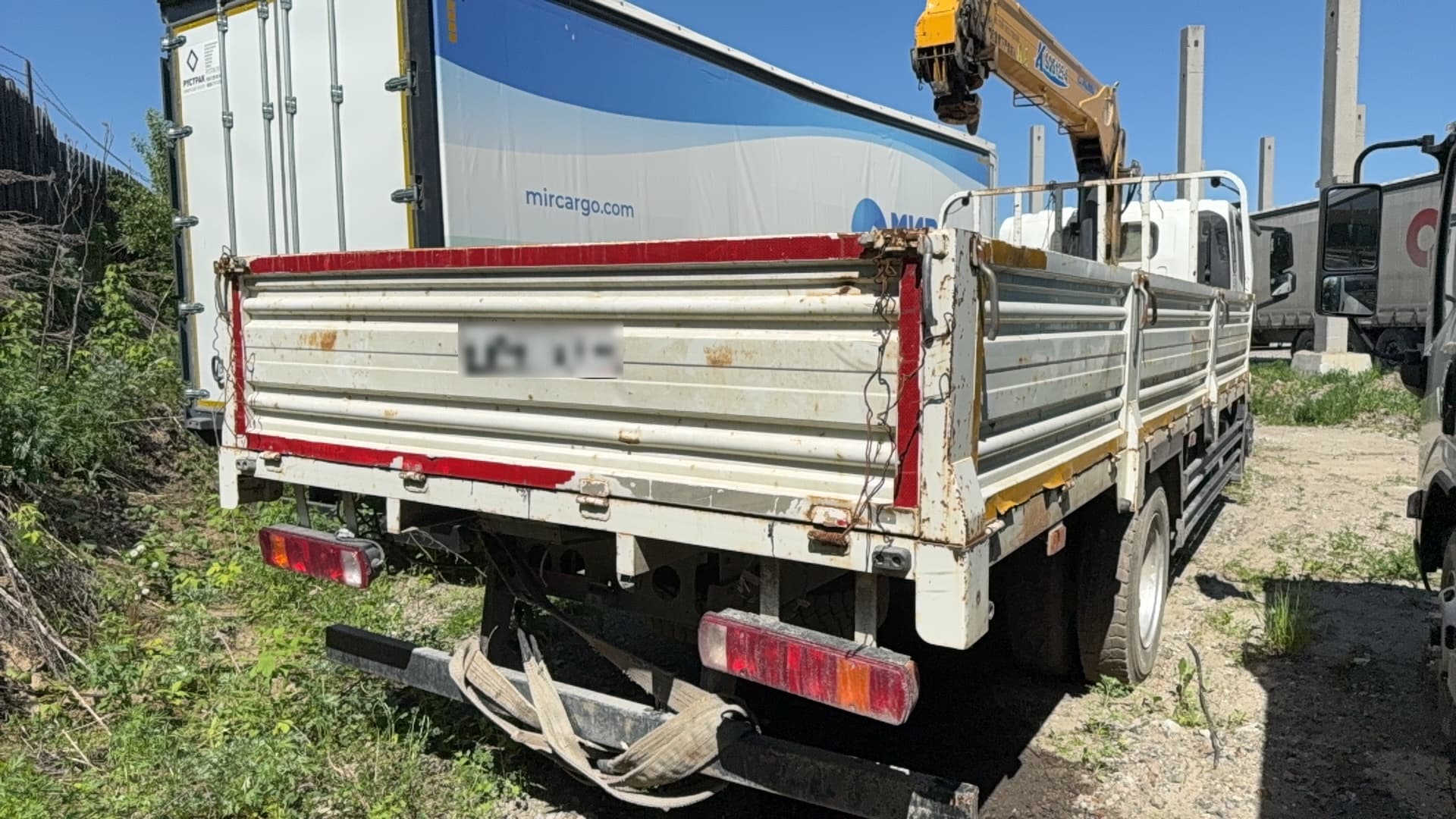 Dayun CGC* 4x2 Бортовой с КМУ - 3