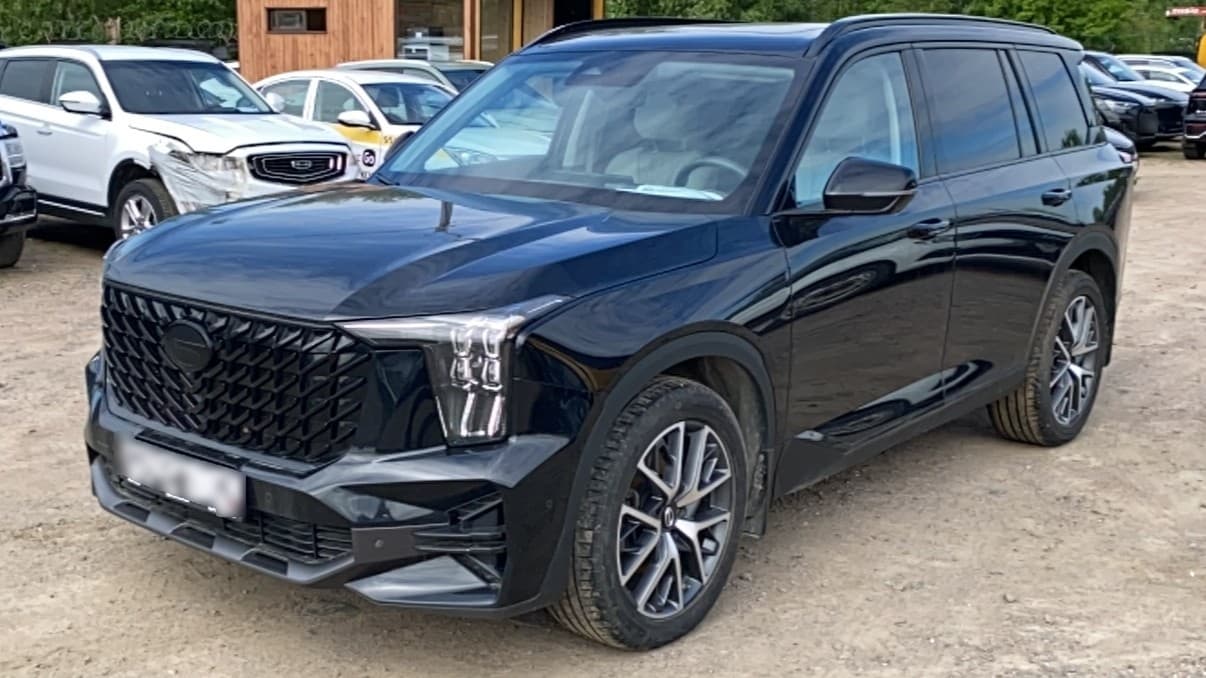 GAC GS8 - 1