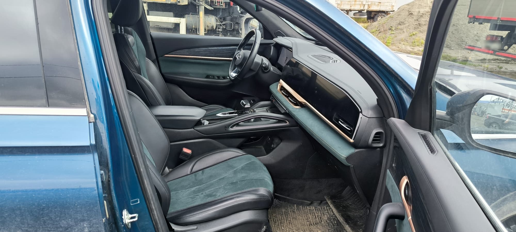 Geely Monjaro - 5