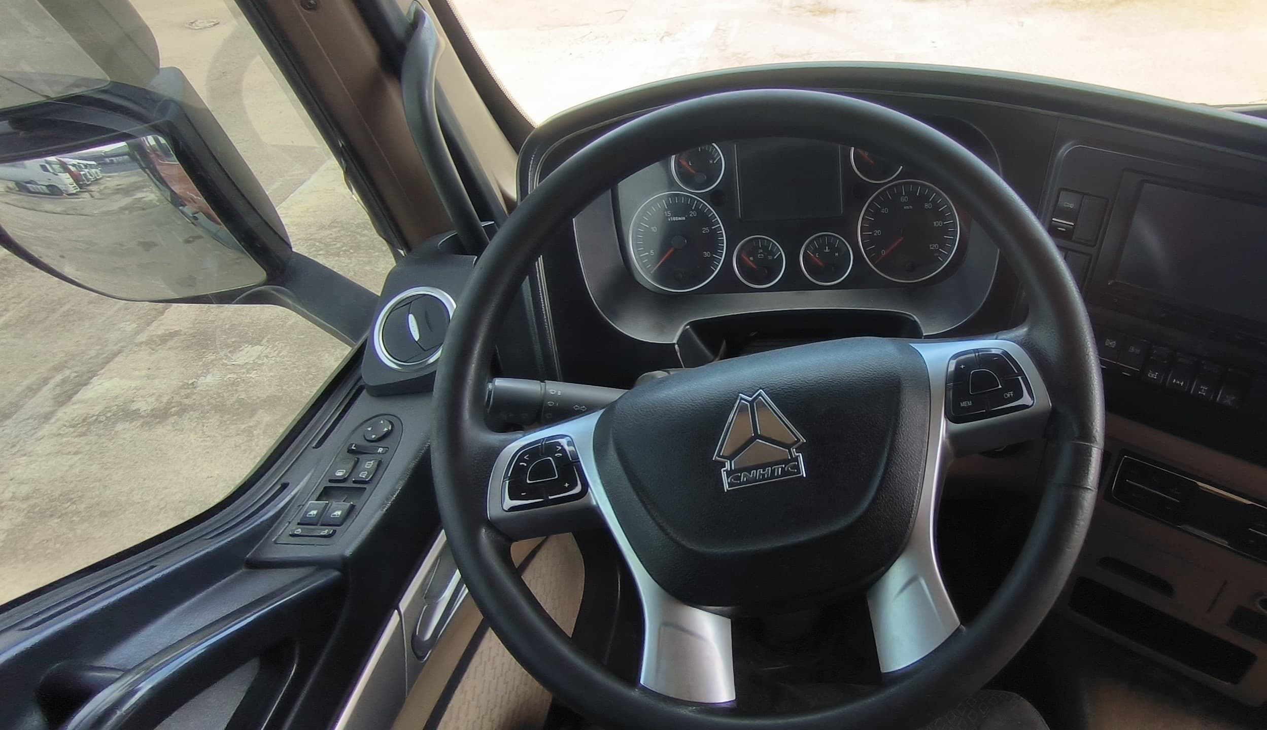 Howo T5G 6x4 Самосвал - 5