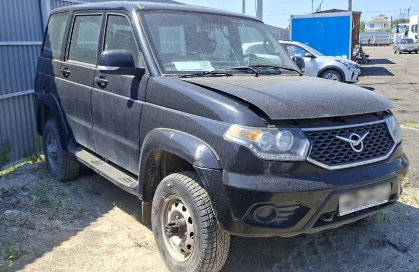 UAZ PATRIOT - 2