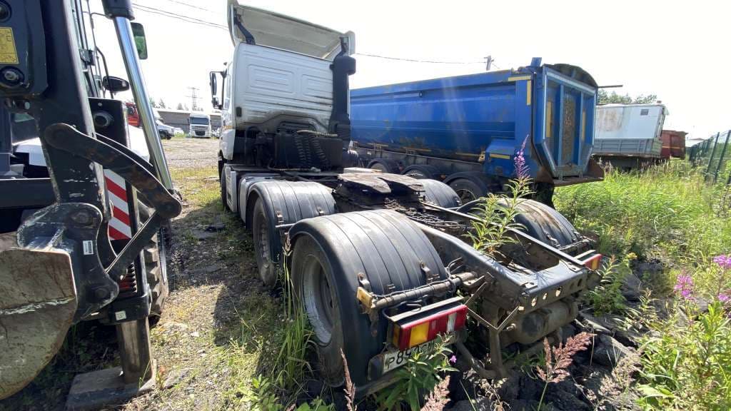 Камаз 65206 6x4 Седельный Тягач - 4