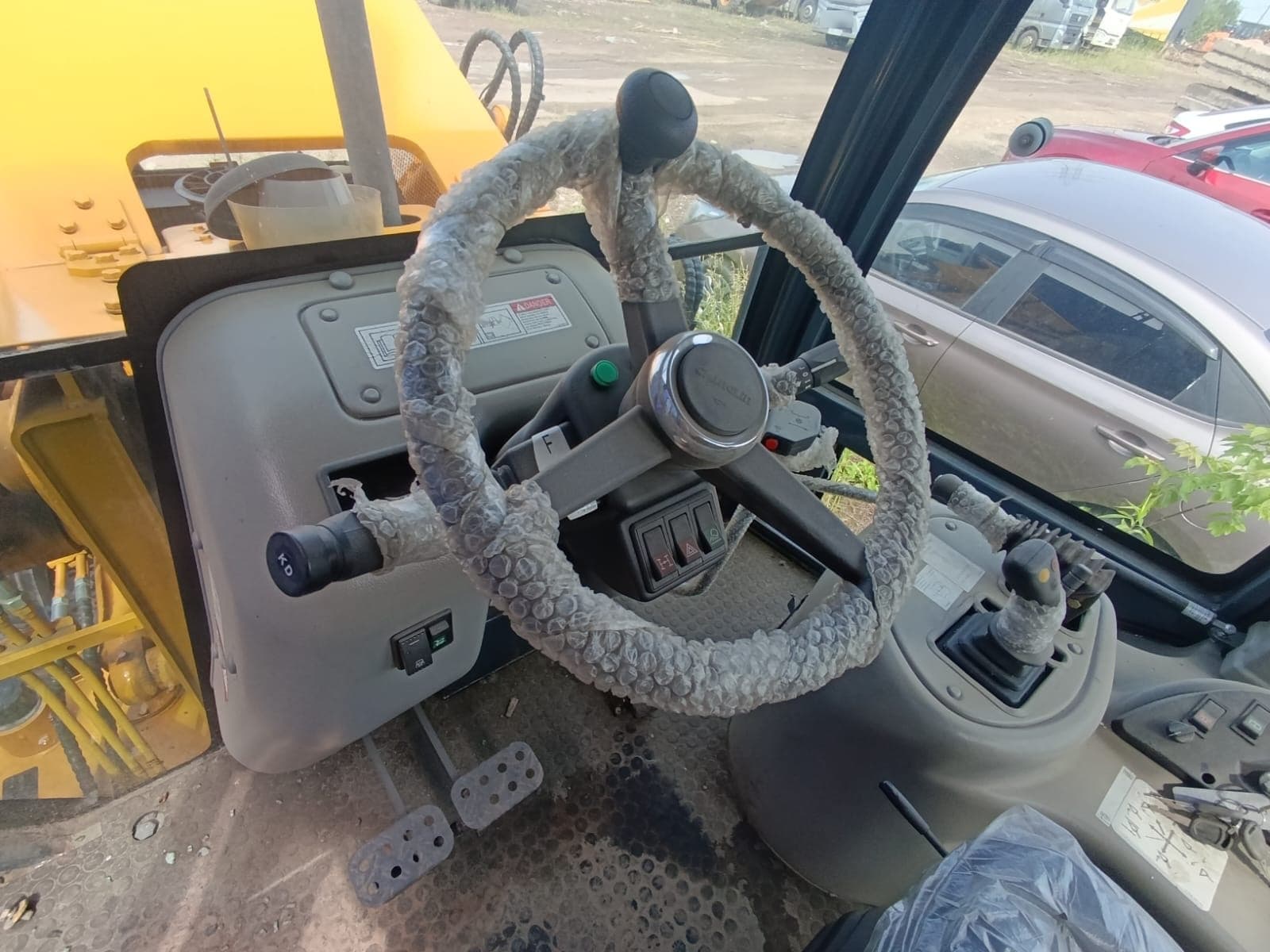 Sinomach 620 Экскаватор-погрузчик - 5