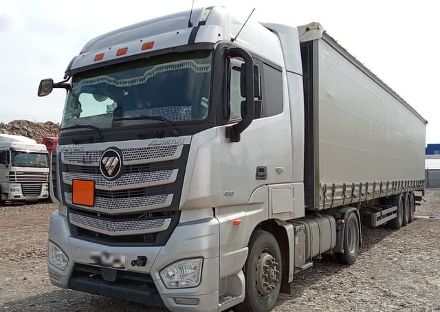 Foton AUMAN 4x2 Седельный тягач - 1