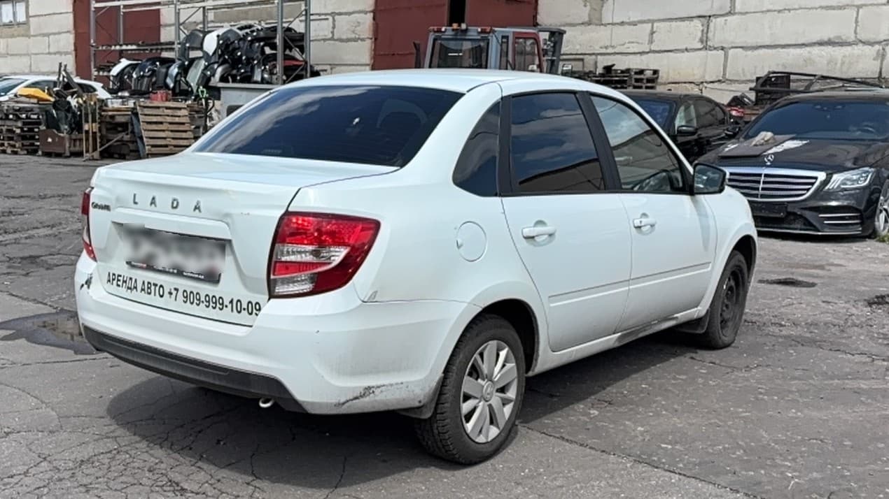 Lada Granta седан - 3