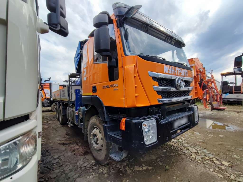 Карвинг 3370* на шасси HONGYAN GENLYON 6x4 Бортовой с КМУ - 2