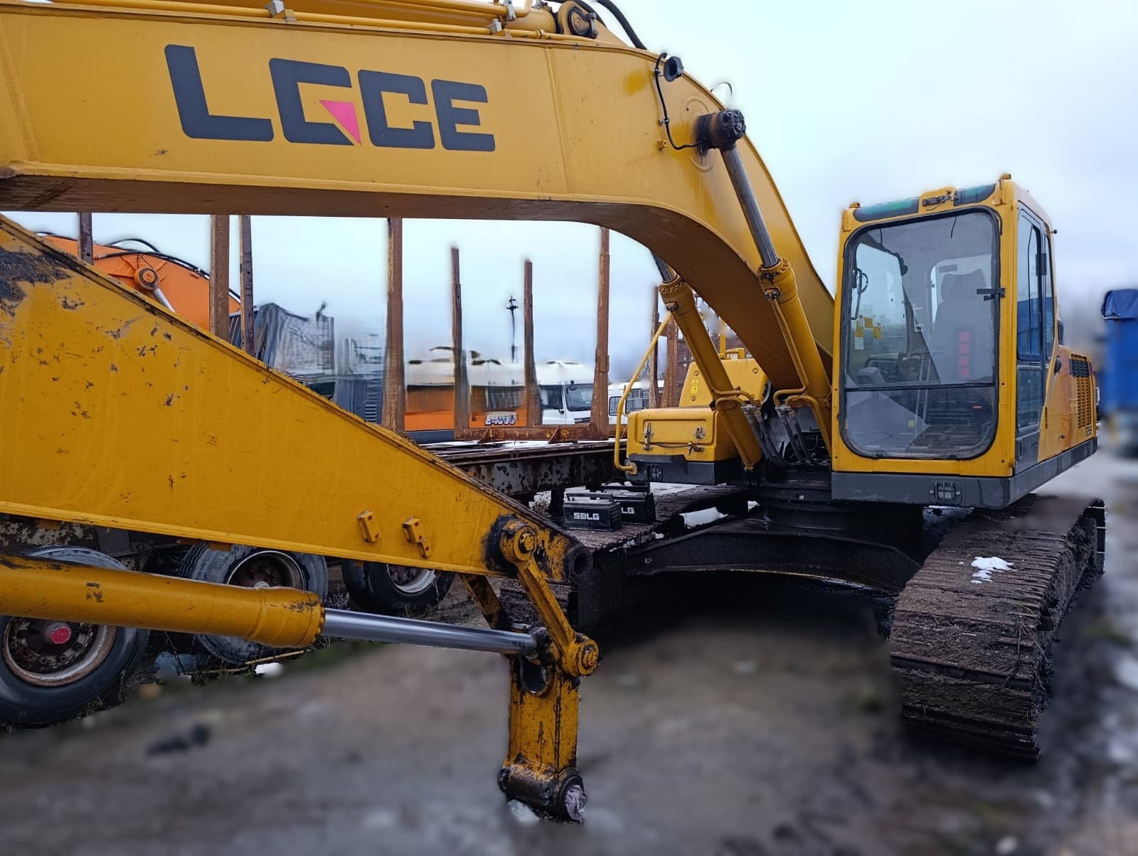 Lgce E6255 Экскаватор - 1