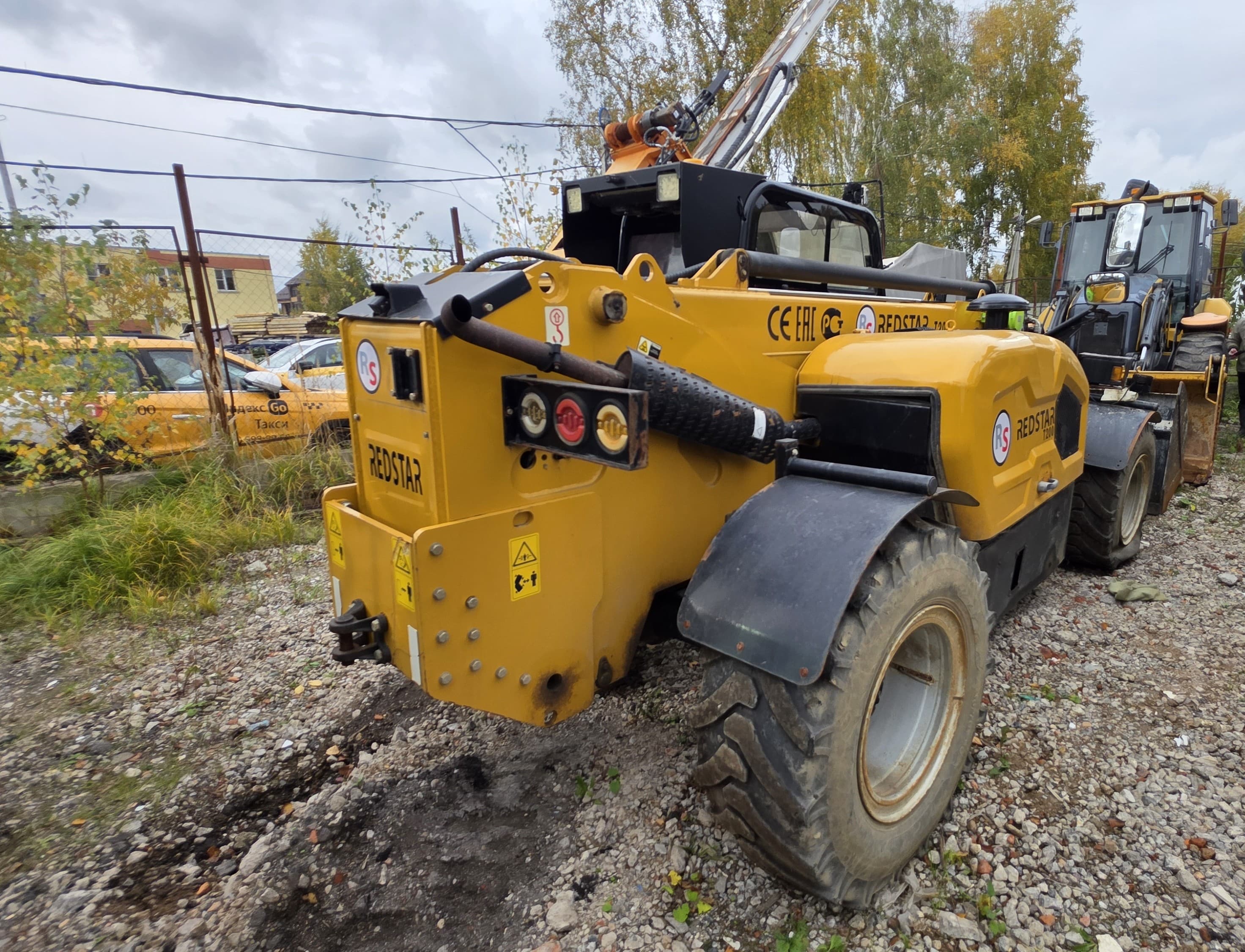 Redstar T200 Телескопический погрузчик - 3