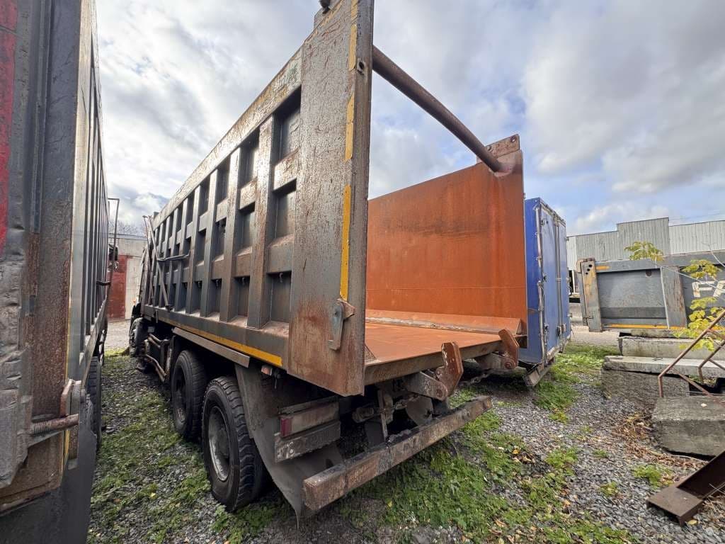 FAW CA 3310 8x4 Самосвал - 4