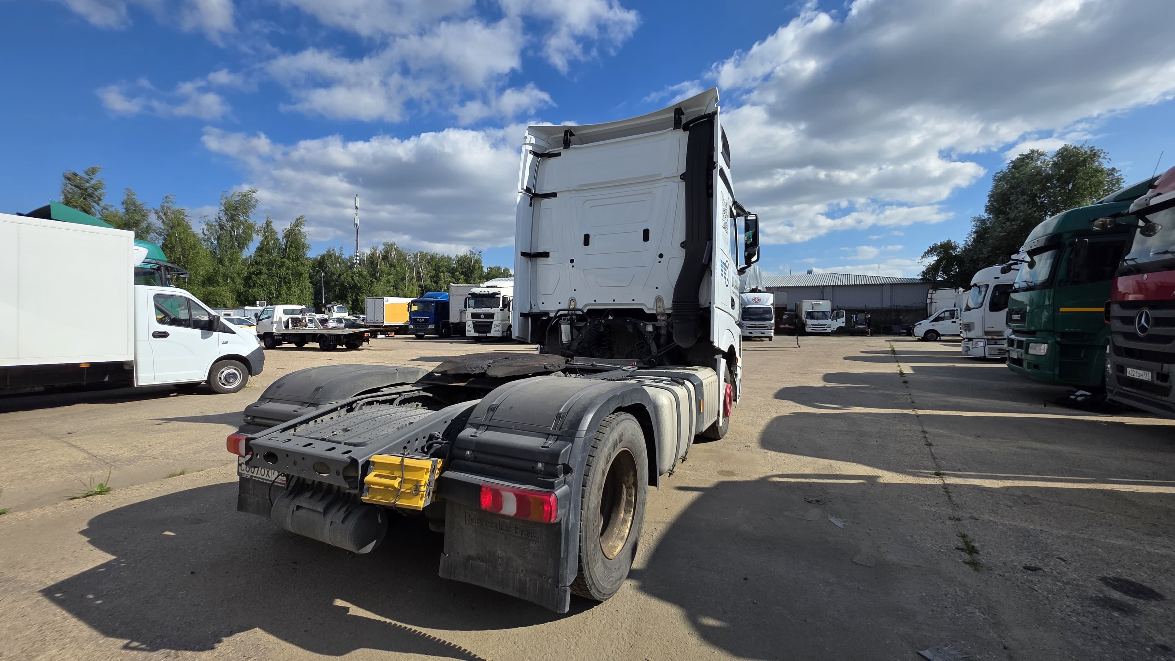 Mercedes-Benz Actros 4x2 Седельный тягач - 3