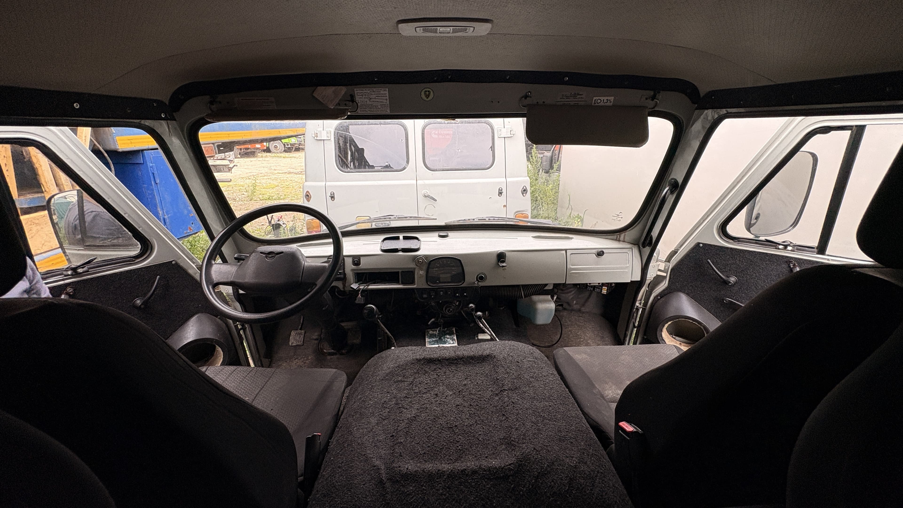 UAZ 3909 Комби - 5