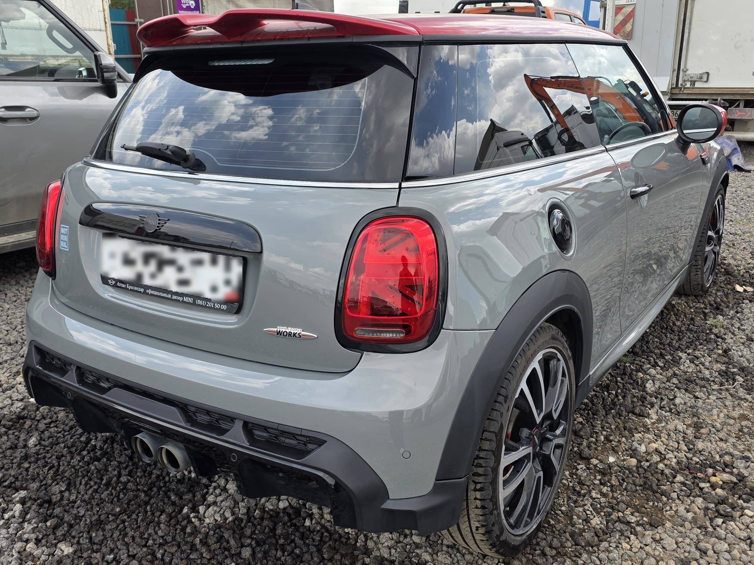 MINI 3 Door - 3