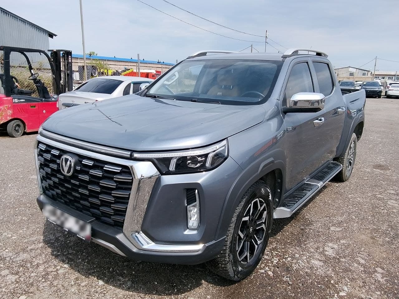 Changan Hunter Plus - 1