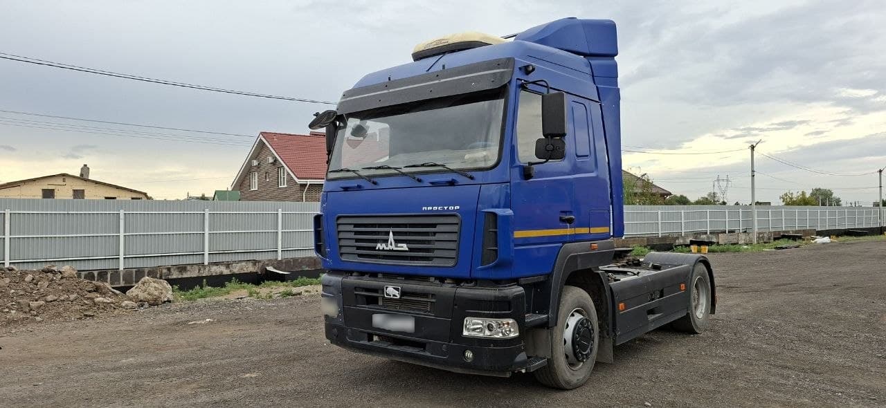 МАЗ 5440 4X2 Седельный тягач - 1