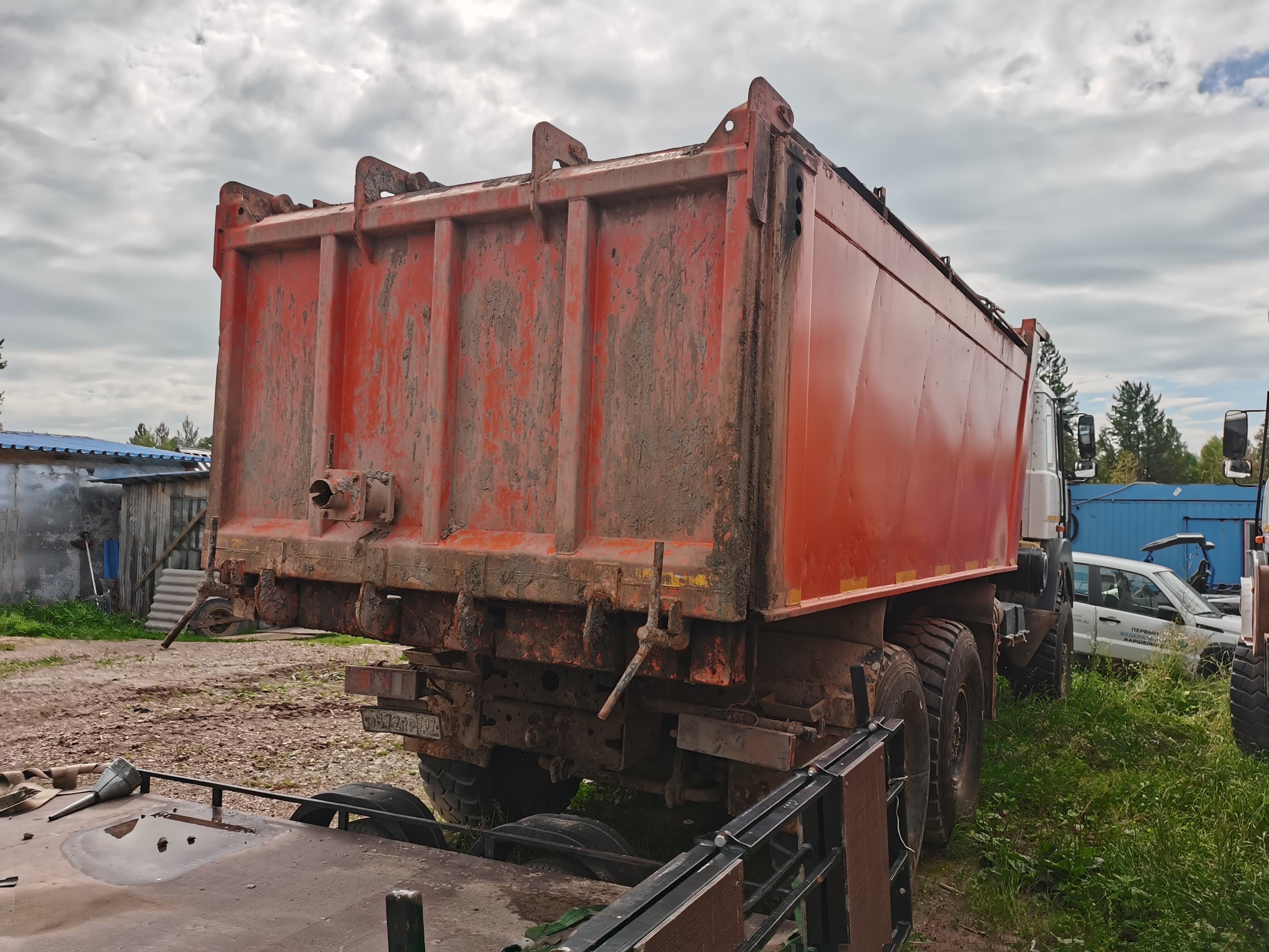 Нтц "Таганай-Авто" 5675* на шасси МАЗ 6317* 6x6 Самосвал - 3