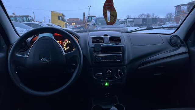 Lada Granta седан - 5