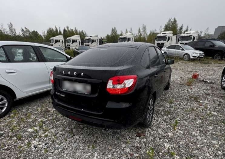 Lada Granta лифтбек - 3