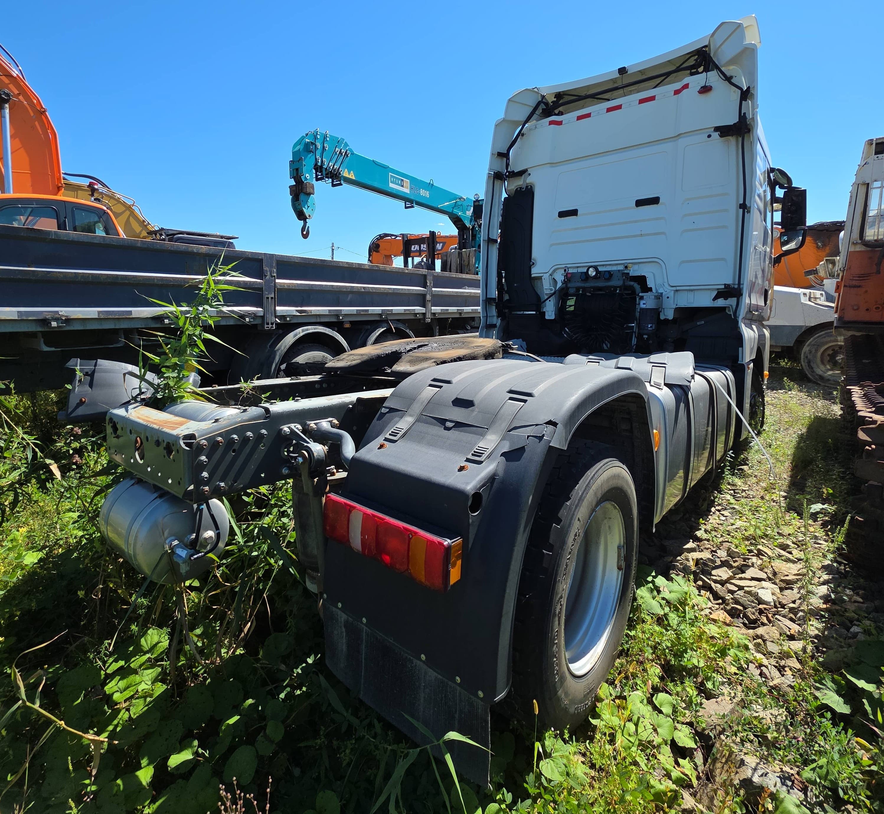 Sitrak C7H 4x2 Седельный тягач - 3