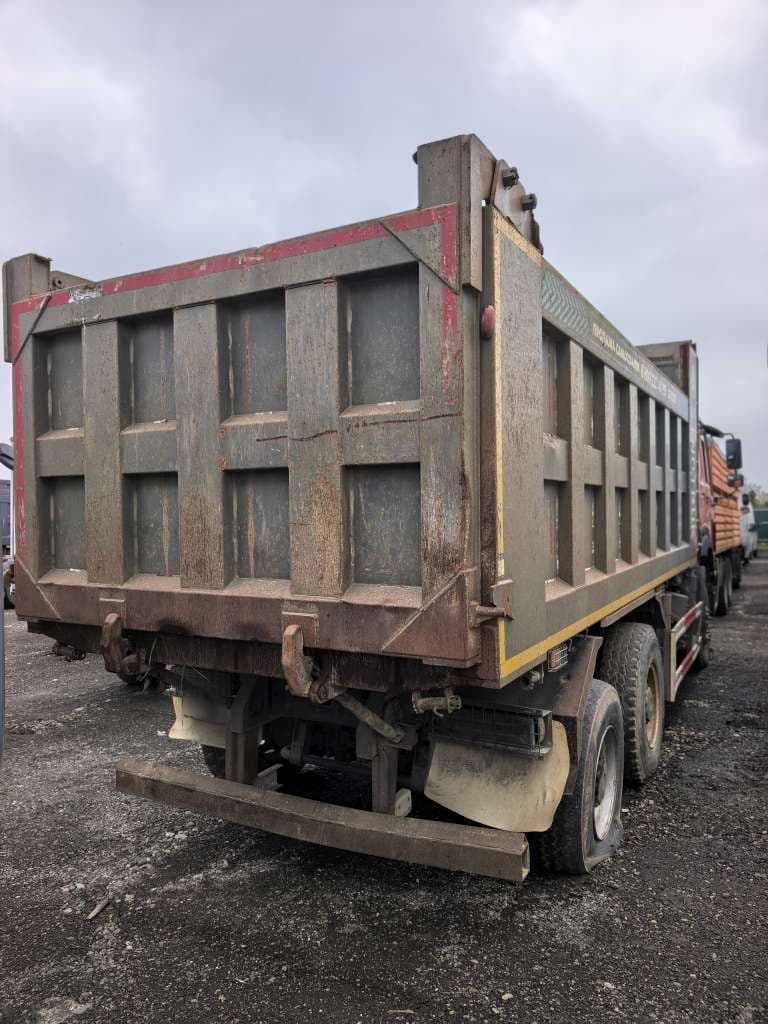 Howo ZZ* 6x4 Самосвал - 3