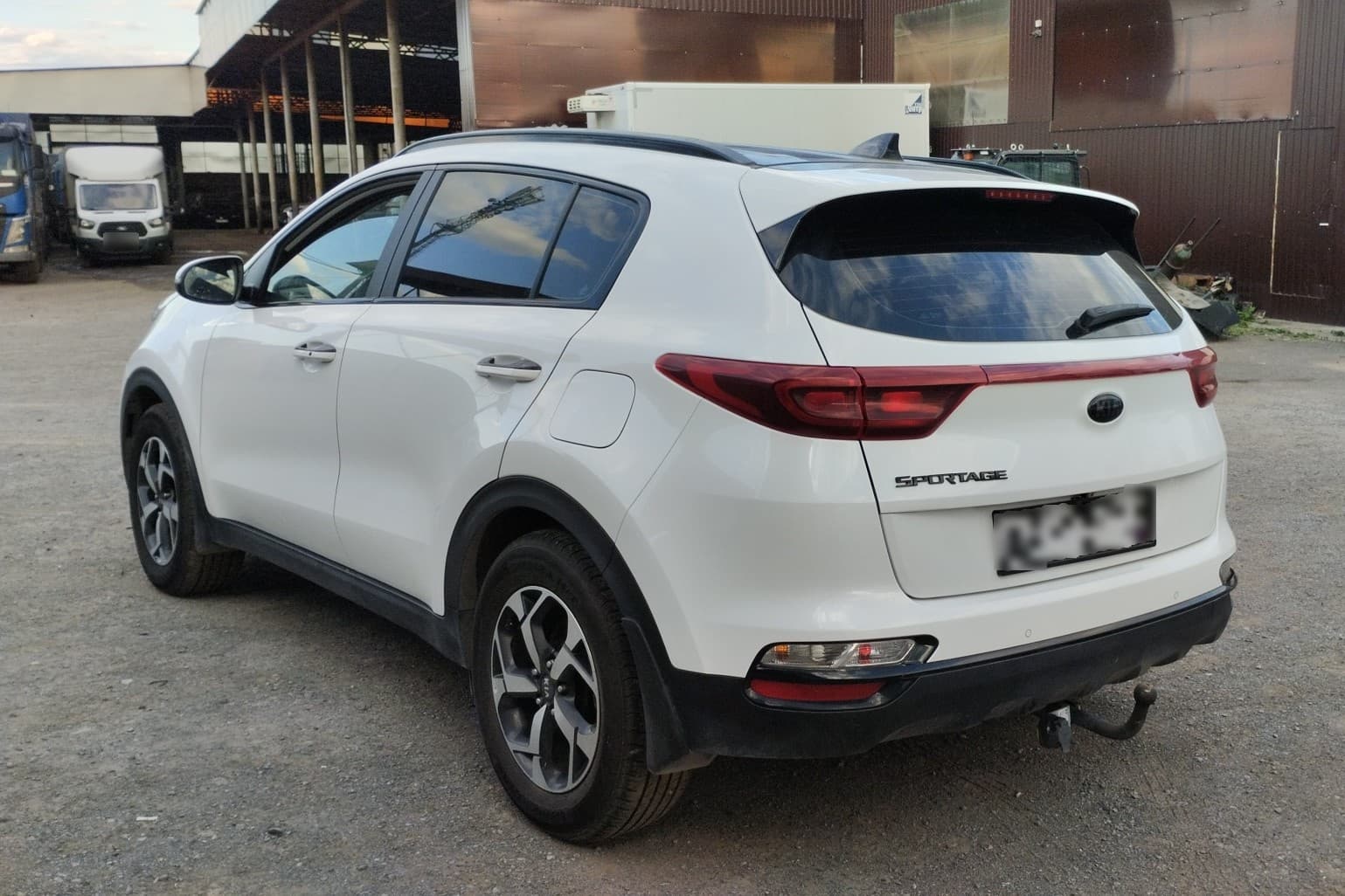 KIA Sportage - 4