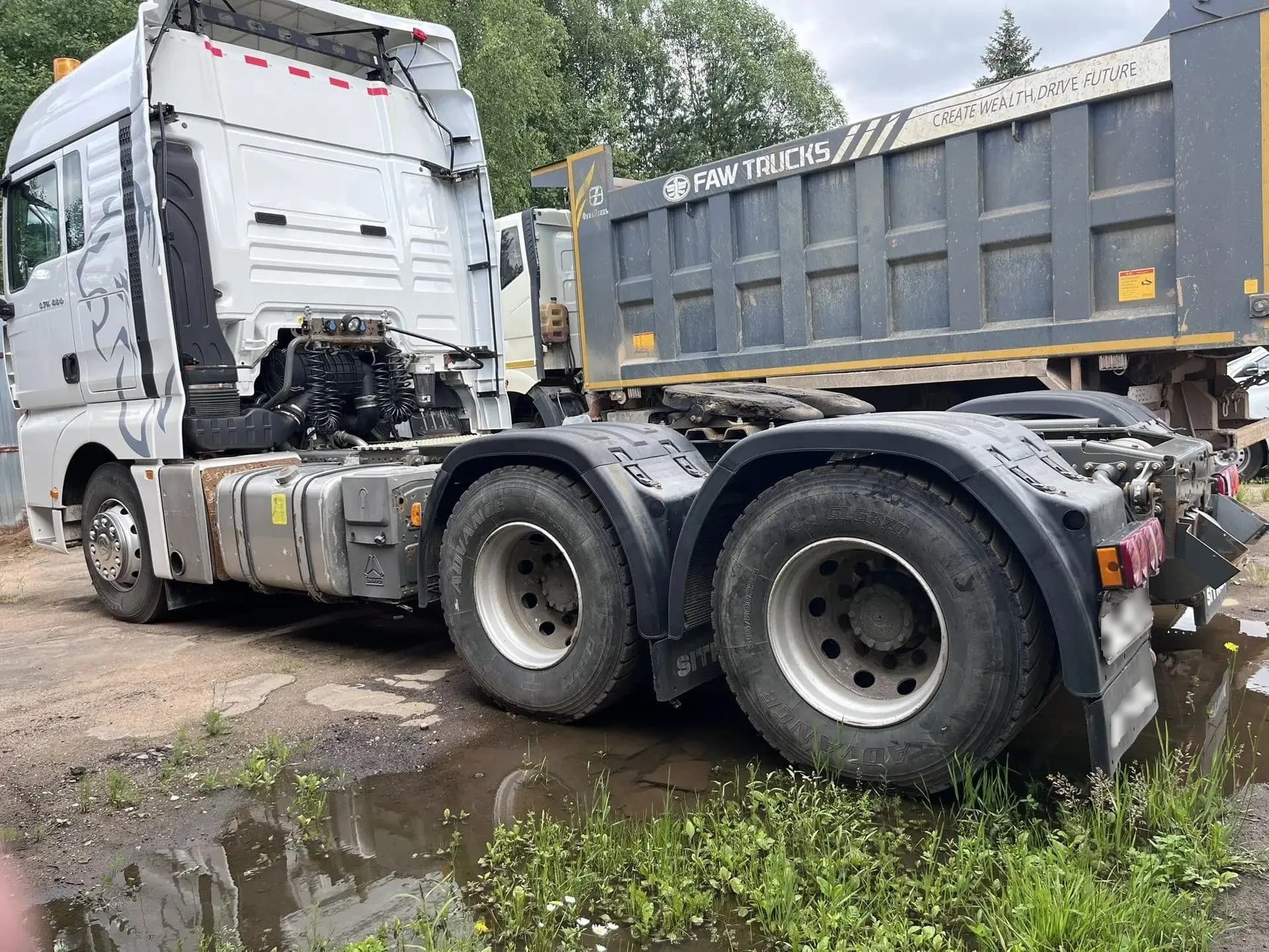 Sitrak C7H 6x4 Седельный тягач - 4