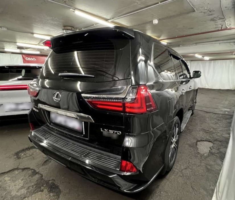 Lexus LX 570 - 3
