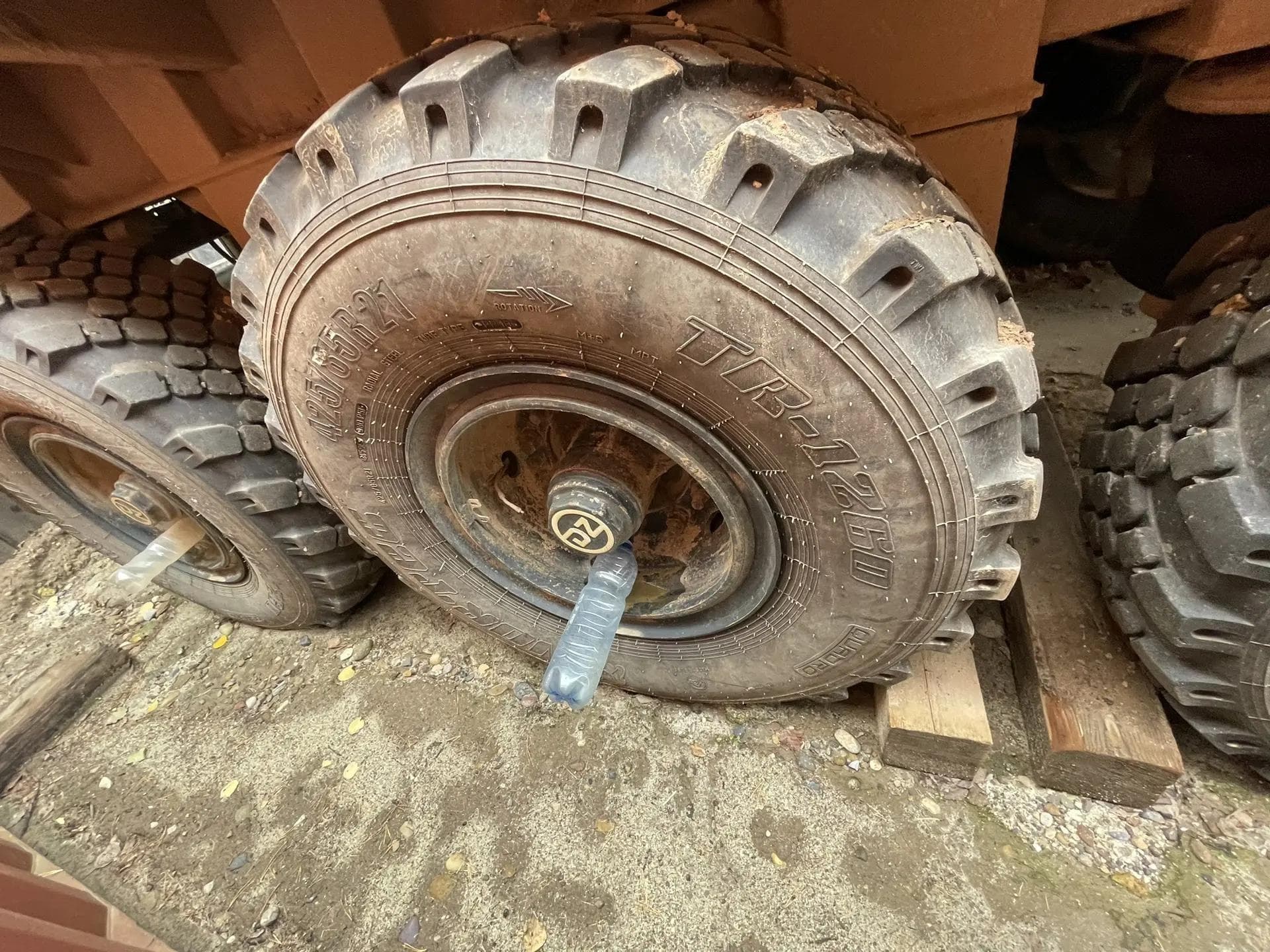 Производственная Компания Универсальной Спецтехники 4679* Полуприцеп бортовой - 5
