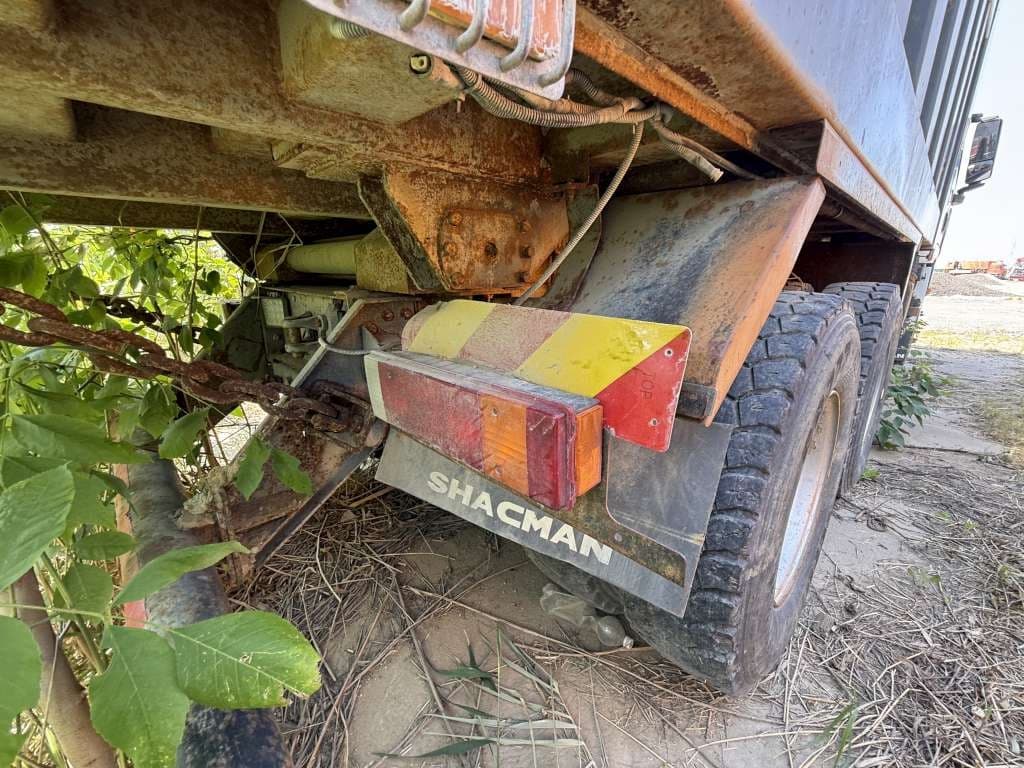 Shacman (Shaanxi) SX* 6x4 Самосвал - 3