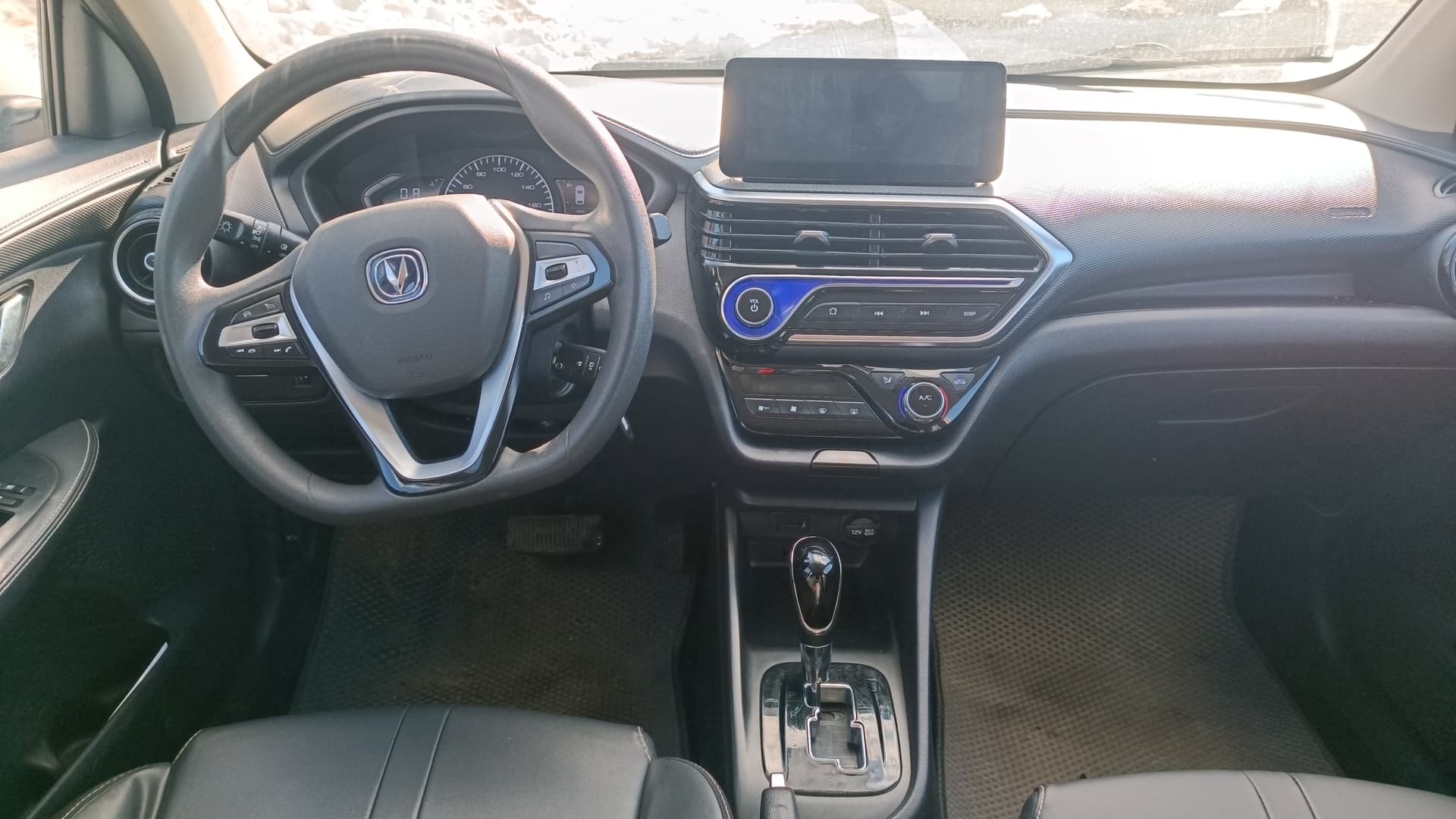 Changan Alsvin - 5