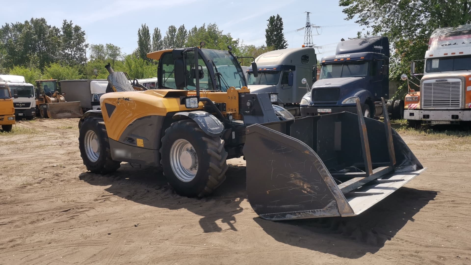 Xcmg XT* Телескопический погрузчик - 2