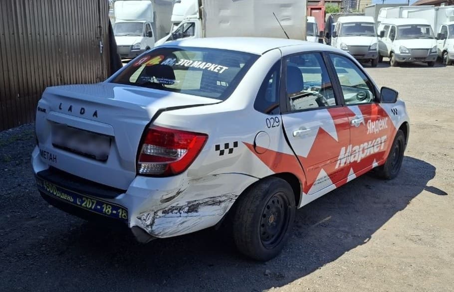 Lada Granta седан - 3