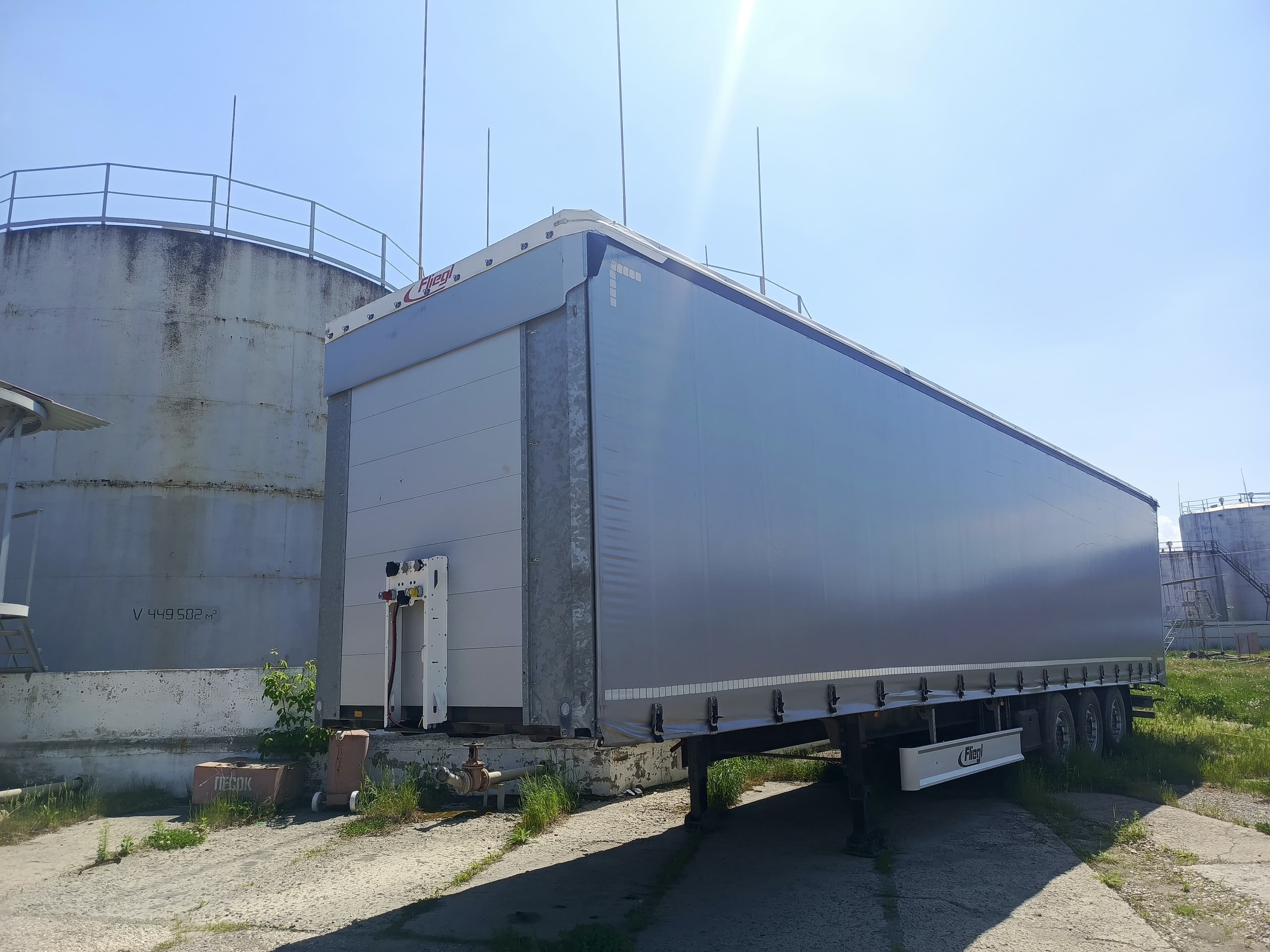 Fliegl SDS* Полуприцеп шторный - 1