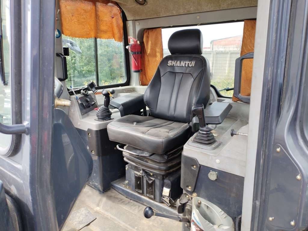 Shantui DH Бульдозер - 5
