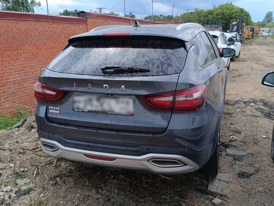 Lada Vesta SW Cross - 3